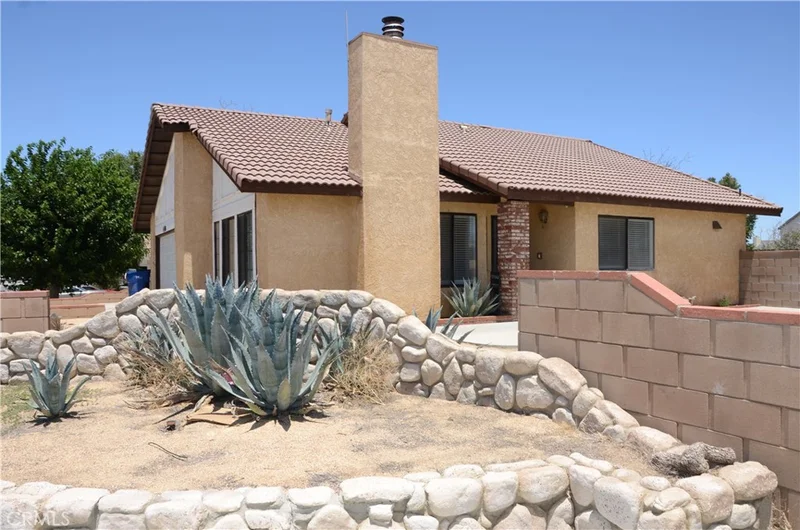 43600 Santa Rosa Circle