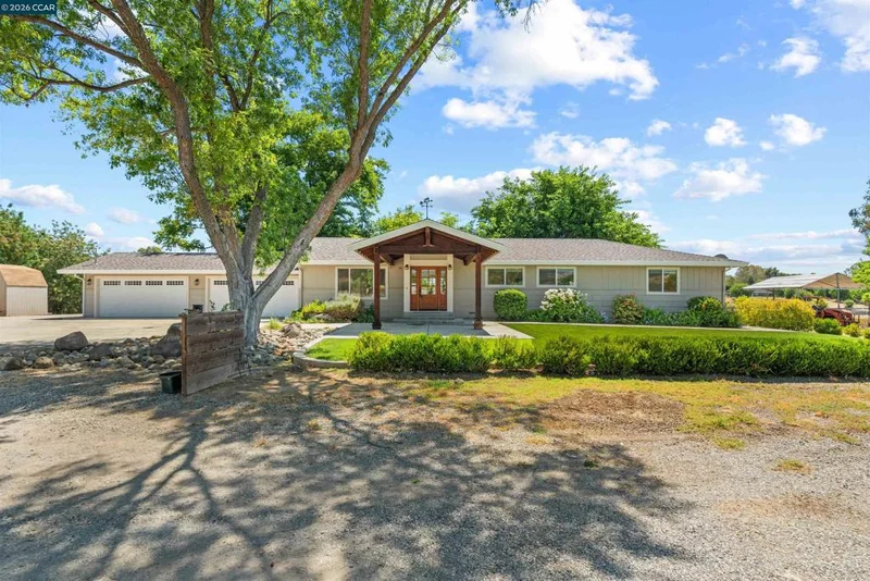7408 June Bug Lane, Vacaville, CA 95688
