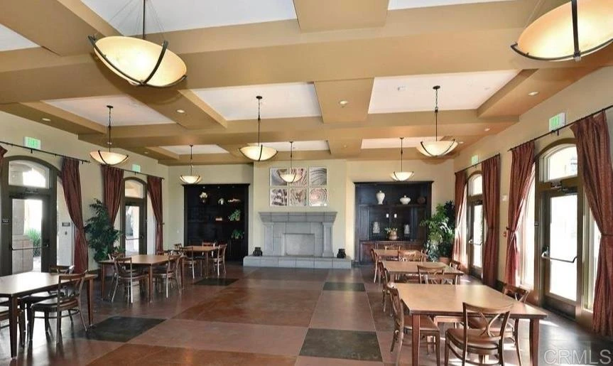 Interior 3