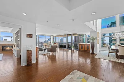645 Front St 2008
