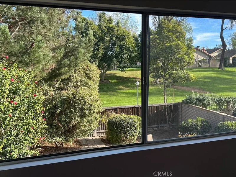 18 Rockrose Way photo 2