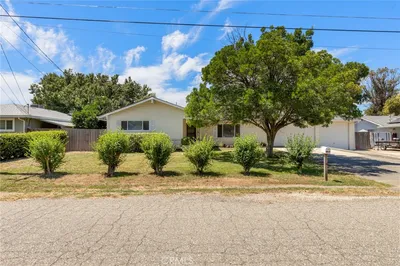 3361 Hackamore Lane photo 2