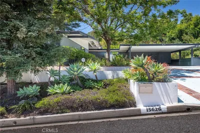 15626 Royal Ridge photo 2