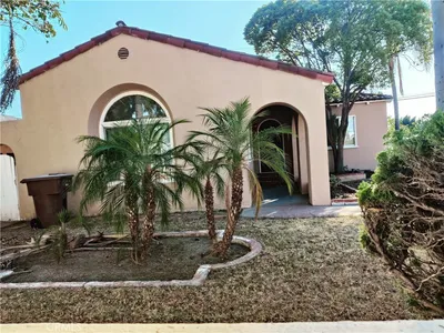 853 N Zeyn photo 2