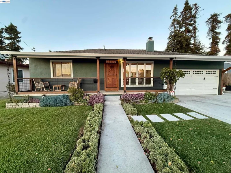 22570 Thelma St, Hayward, CA 94541