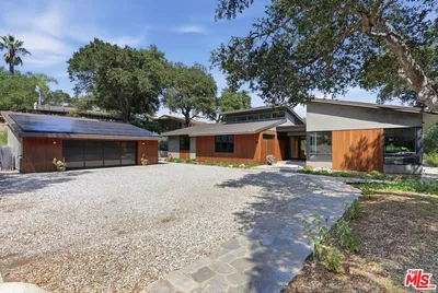 3860 Madison Road photo 2