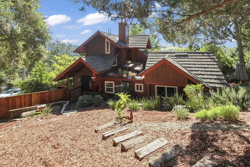 306 Scenic Drive