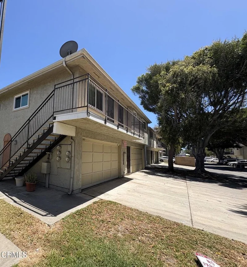 Photo 2 of 2637 Spinnaker Avenue