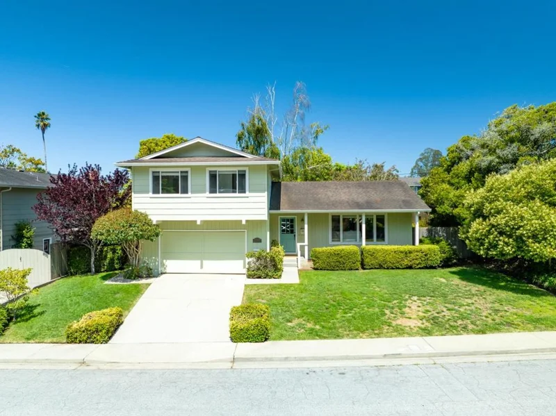 916 Balboa Avenue, Capitola, CA 95010