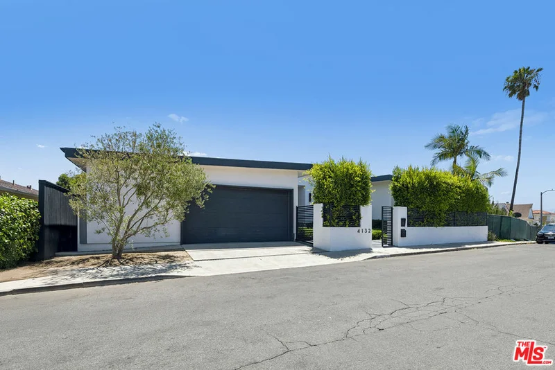 4132 Punta Alta Drive, Los Angeles, CA 90008