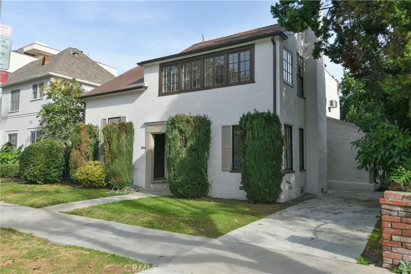 226 S Rexford Drive