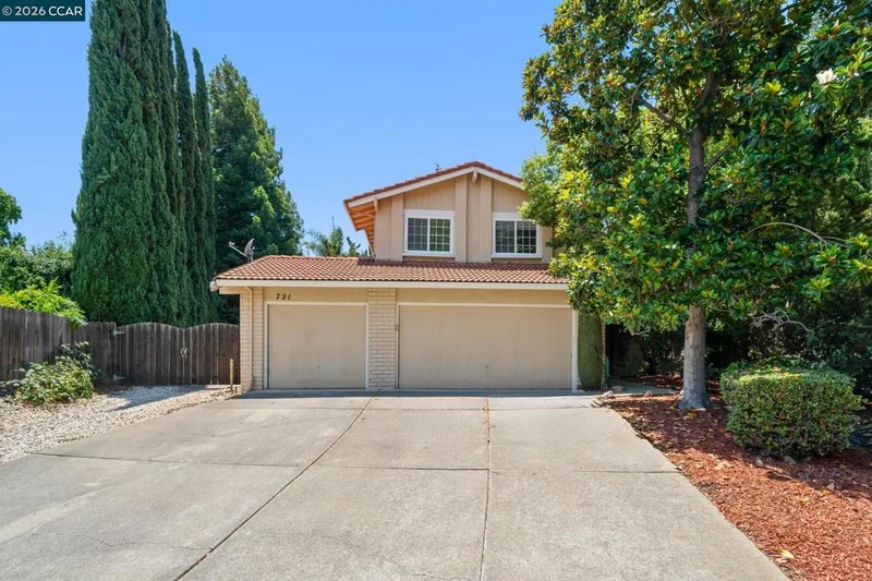721 Black Point Pl, Clayton, CA 94517
