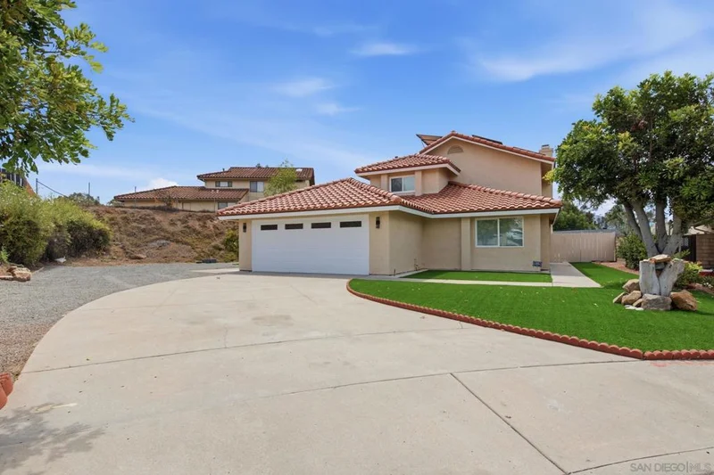 4153 Golden Star Ct photo 2