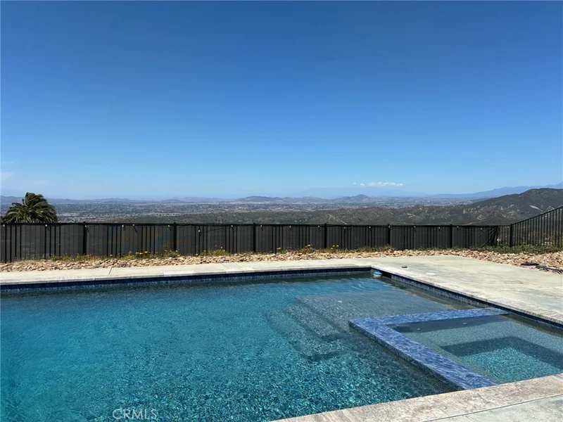 12451 Rancho Heights