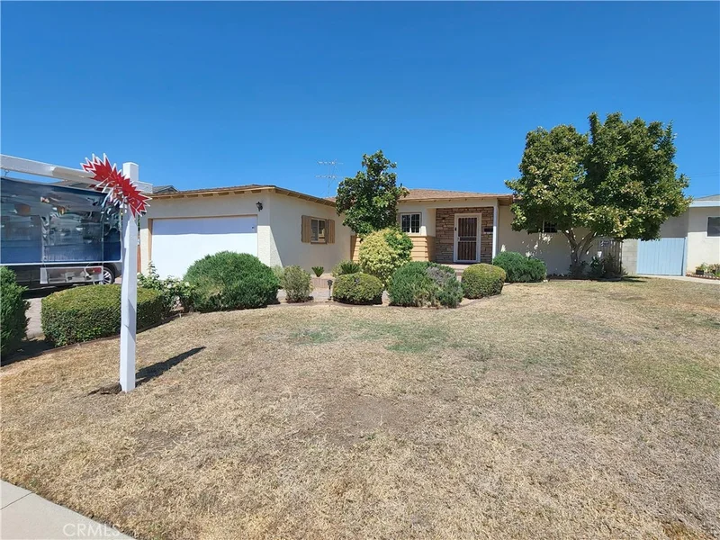Photo 2 of 9956 Gaviota Avenue