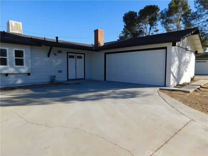21306 Bancroft Court photo 2
