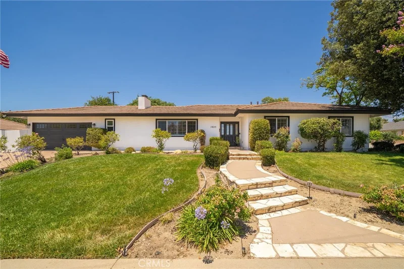 1025 Kent Drive, Claremont, CA 91711