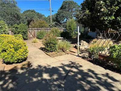 5647 Jones photo 2