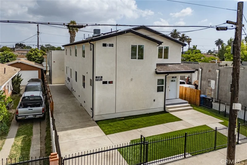 2120 E 92nd Street