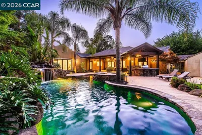 1676 Foothill Park Circle
