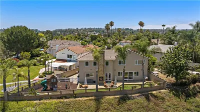 28732 Calle Vista