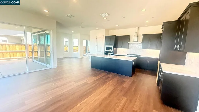 Photo 2 of 17405 Bushwick Lane