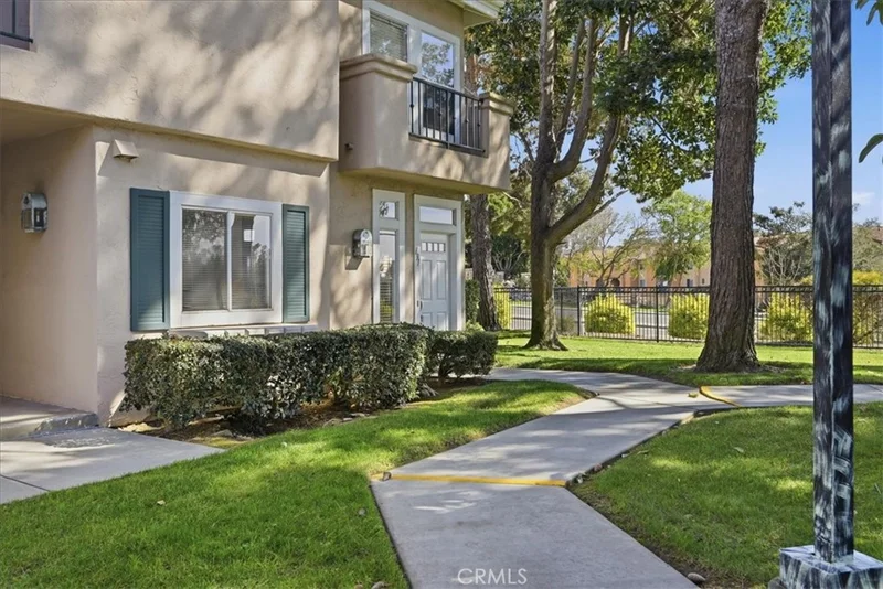 7254 Shoreline Drive 131 photo 2