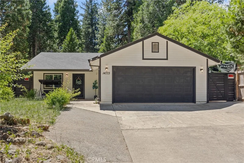 14773 Holmwood Drive