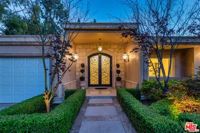 1915 Loma Vista Drive