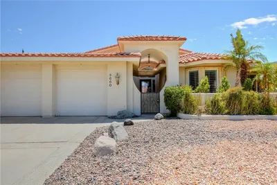 9660 Clubhouse photo 2