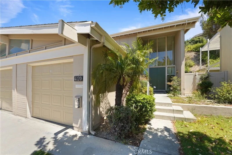 4120 Del Mar photo 2