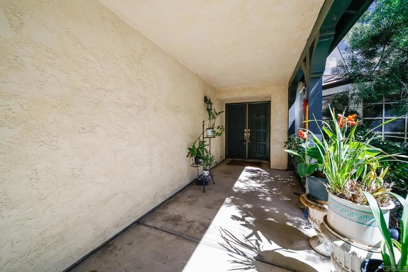 412 Taylor Street photo 2