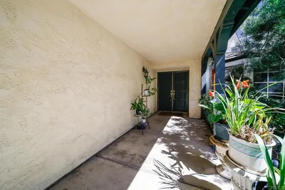 412 Taylor Street photo 2