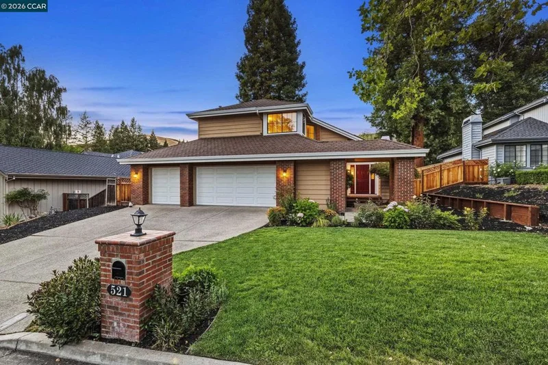 521 Buttonwood Dr., Danville, CA 94506-2161