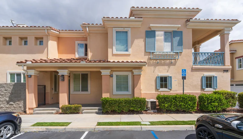 2919 Estilita Way D, Simi Valley, CA 93063