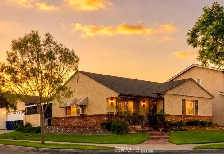 2528 Del Amo, Lakewood, CA 90712