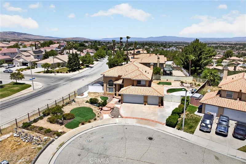 3005 Chuckwagon Road photo 2