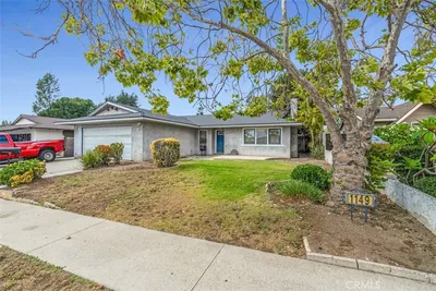 1149 Norgate Street photo 2