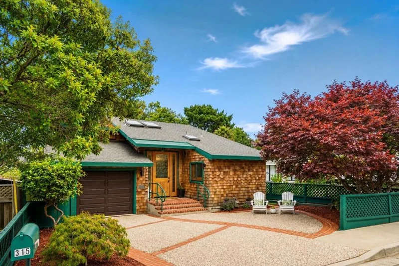 315 Mccormick Avenue, Capitola, CA 95010