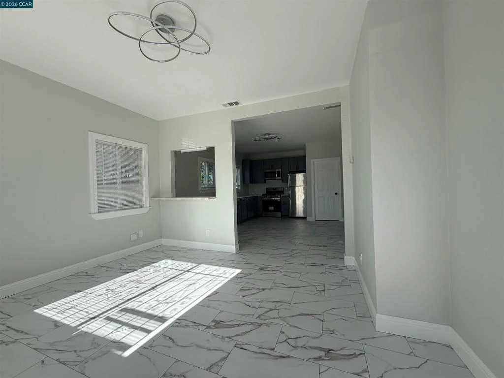 Interior 3