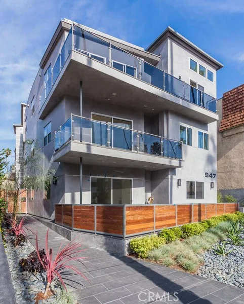 947 4TH Street A