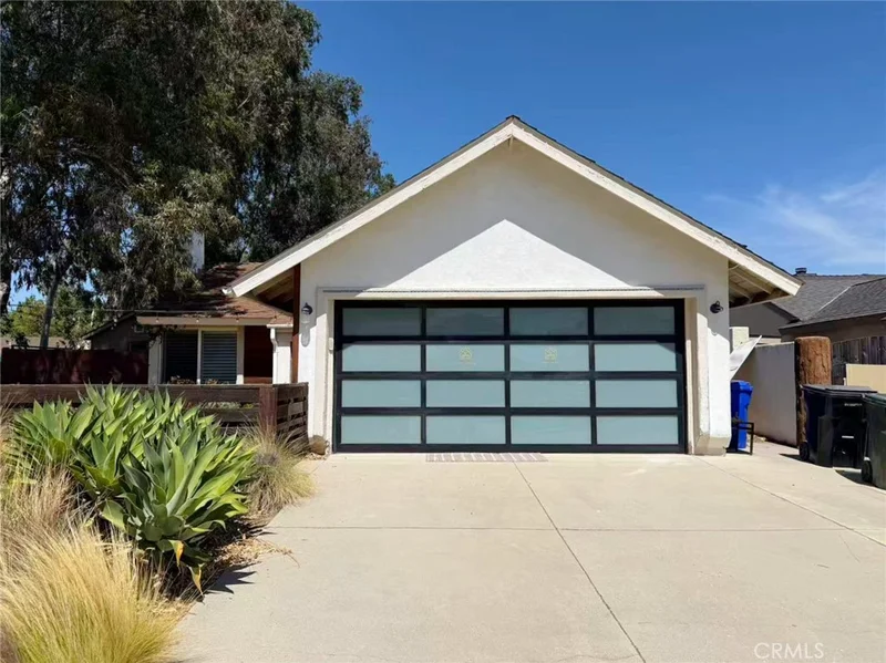 6605 Bamboo Place