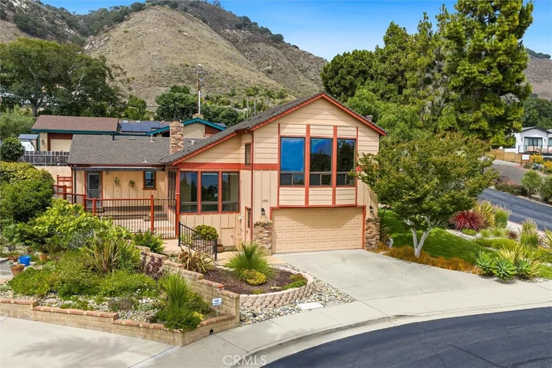 105 Park Pl, Pismo Beach, CA 93449