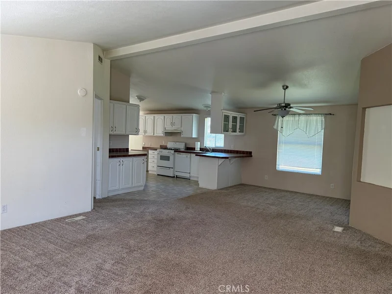 Photo 2 of 22576 Finnell Ave