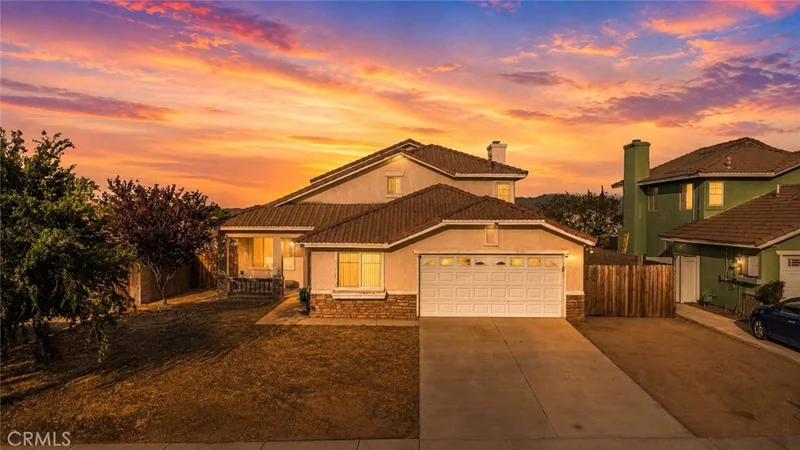 9041 Berkeley, Hesperia, CA 92344
