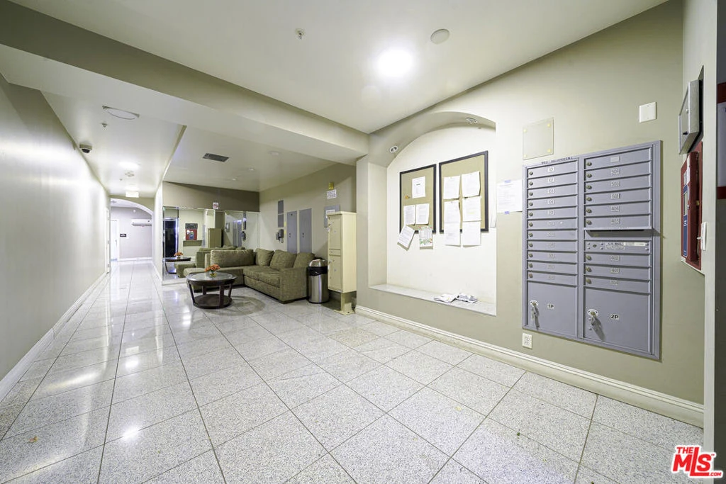 Interior 2