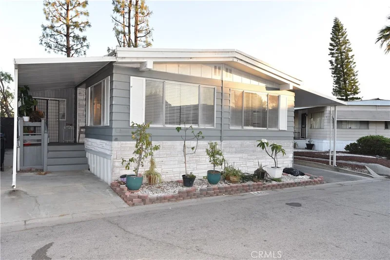 3033 Valley #149, West Covina, CA 91792