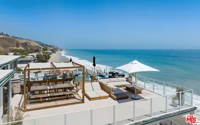 22548 Pacific Coast Highway 410