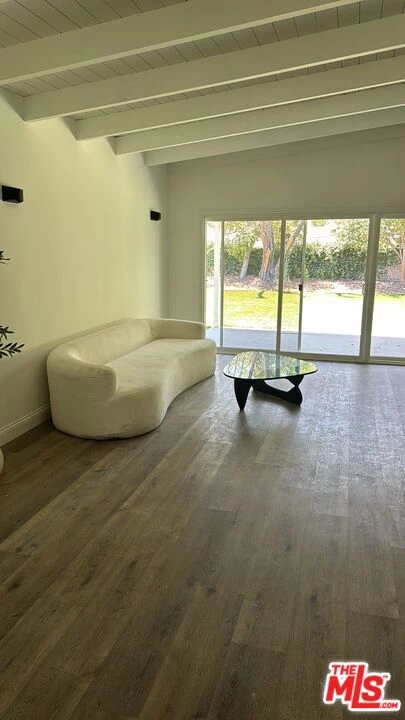 Interior 2