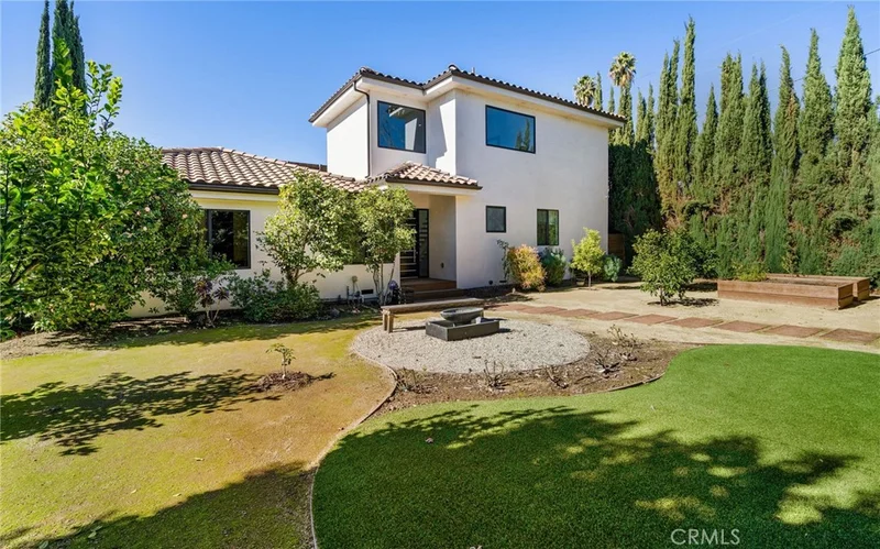 5541 Matilija Avenue photo 2